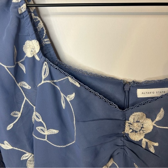Altar’d State Freya Long Sleeve Embroidered Blue, White Floral Dress, Sz Medium - Picture 8 of 13